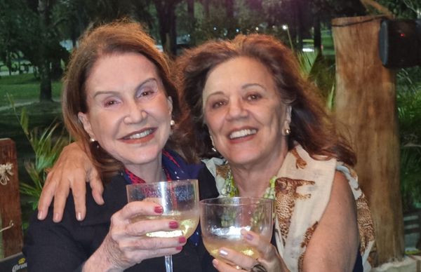 Aniversário de 50 anos de Bruna Medeiros