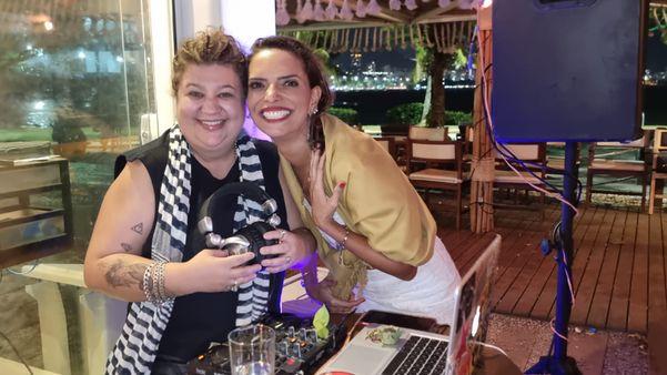 DJ Larissa Tantan e Bruna Medeiros