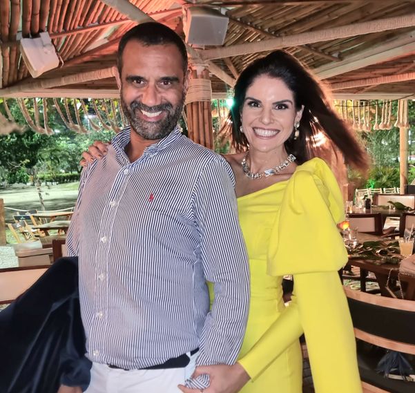 Wellington Santiago e Camila Resende