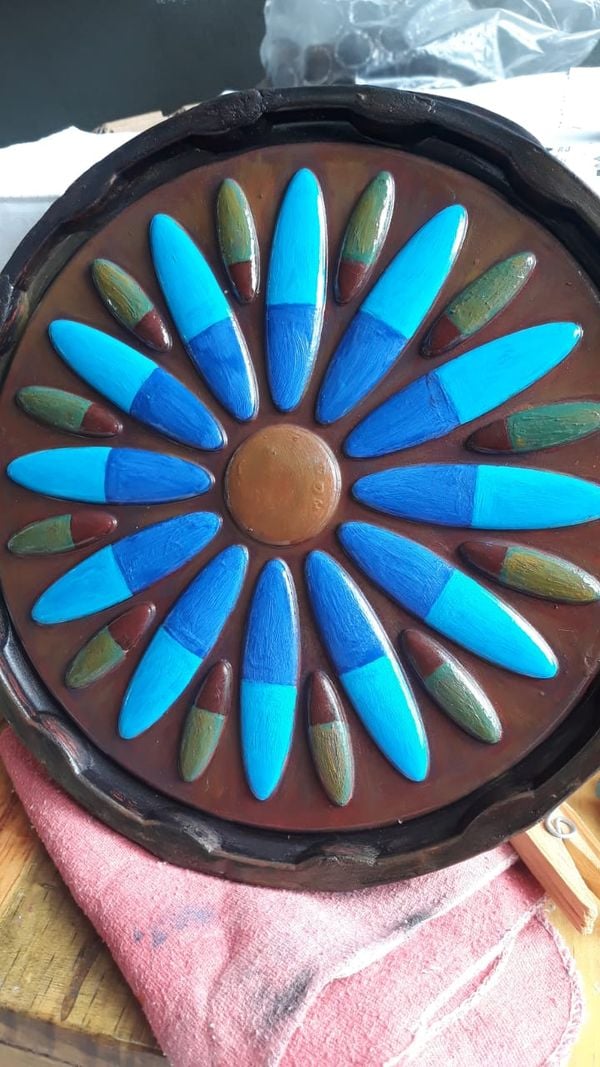 Mandala confeccionada pela artesã Vanuza Alves de Souza por Vanuza Alves de Souza 