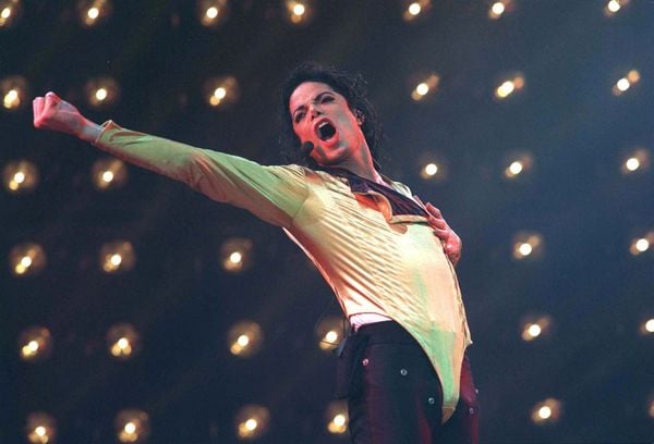 Michael Jackson completaria 64 anos nesta segunda