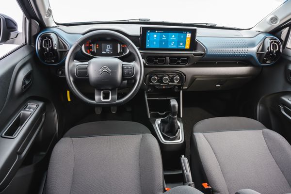 Novo Citroën C3, modelo 2023, lançado nesta terça-feira (30)