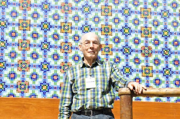 O artista plástico Raphael Samu tinha 92 anos