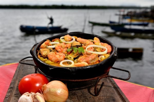 Mariscada do restaurante Beco do Siri é atração do Festival Mariscada, na Ilha das Caieiras