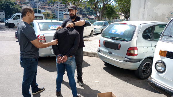 O homem foi preso na Avenida Beira Rio, local em foi marcado um encontro com uma vítima por Divulgação \ Deic