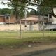 Imagem - Ex-detento é baleado com quatro tiros perto de campo de futebol na Serra
