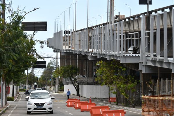 Início da pavimentação da ciclovia da Terceira Ponte  por Fernando Madeira