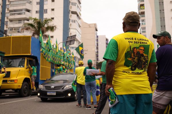 Concentração de manifestantes pró-Bolsonaro em Vila Velha para passeata pelos 200 anos da Independência do Brasil por Xablair/Divulgação
