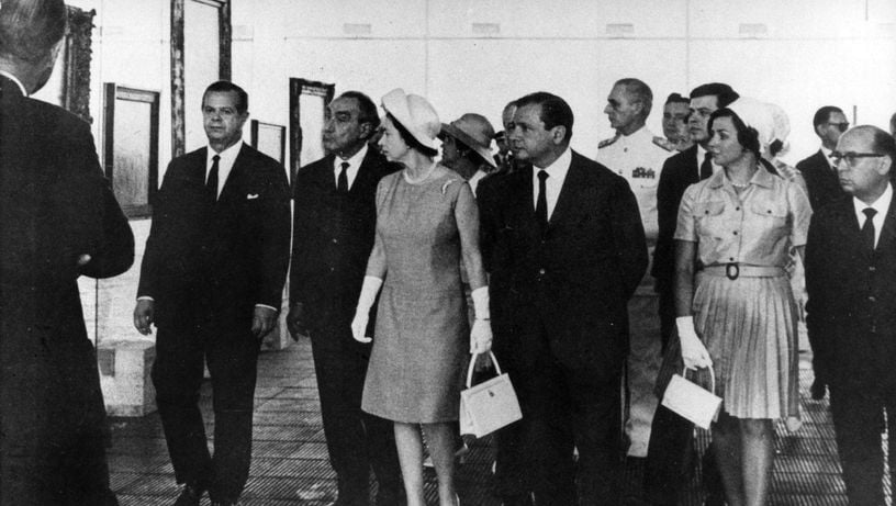 Rainha Elizabeth II durante visita ao Museu de Arte de São Paulo (Masp), em São Paulo