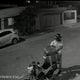 Imagem - Motoboy tem moto roubada ao fazer entrega em Linhares; veja vídeo