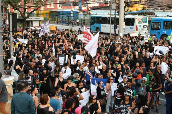 Novo protesto contra a suspensão do piso salarial da enfermagem em Vitória, na tarde desta sexta-feira (09). por Fernando Madeira | A Gazeta