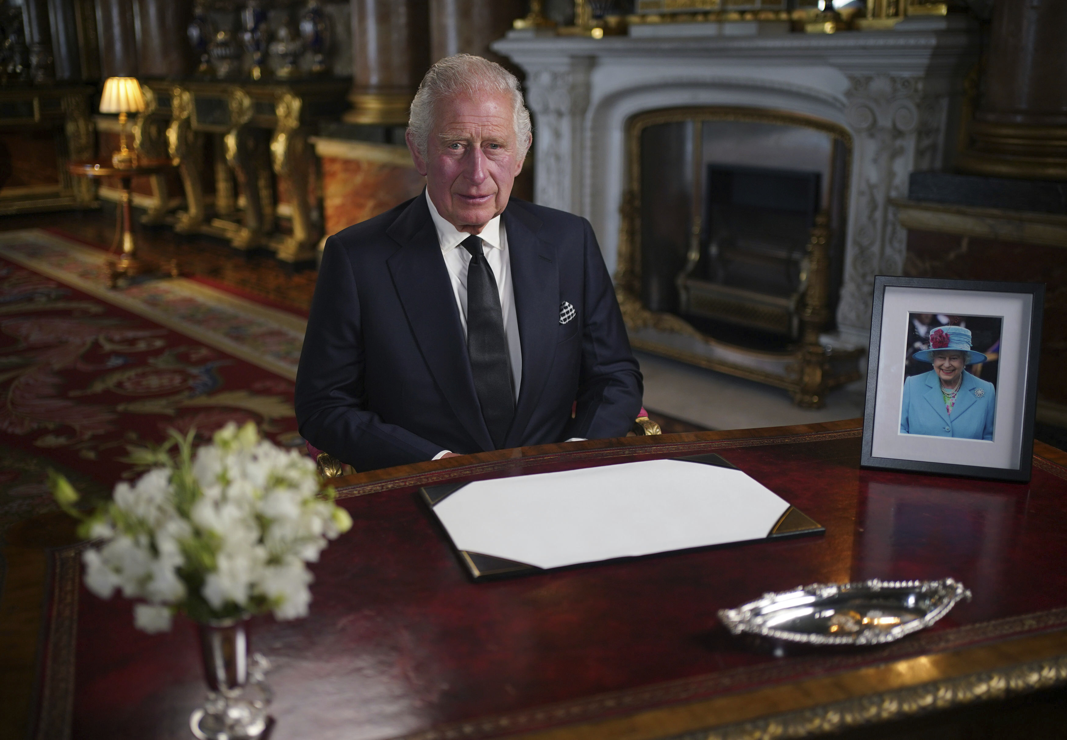A cerimônia deste sábado (10) proclamou o novo cargo de Charles e faz parte de uma série de eventos que antecedem o funeral da rainha, ainda sem data para acontecer