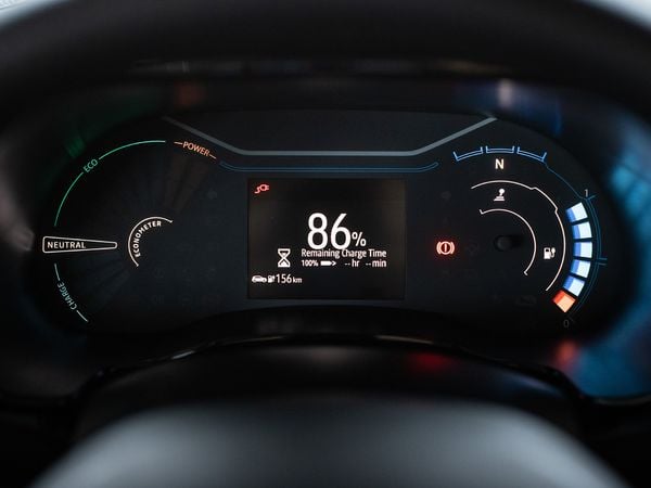 Kwid E-Tech posiciona Renault na briga dos eletrificados “baratos”