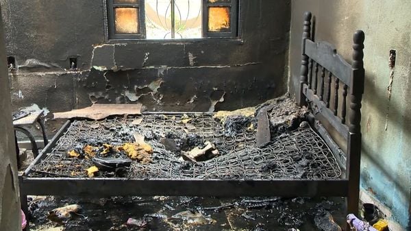 Vendedor ambulante tem casa destruída após incêndio em Vila Velha