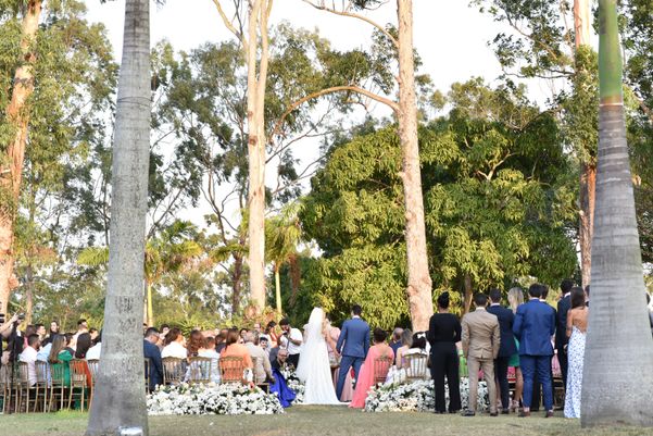 Casamento de Gabriella Xavier Lindenberg Von Schilgen e  Renzo Coelho Binoti