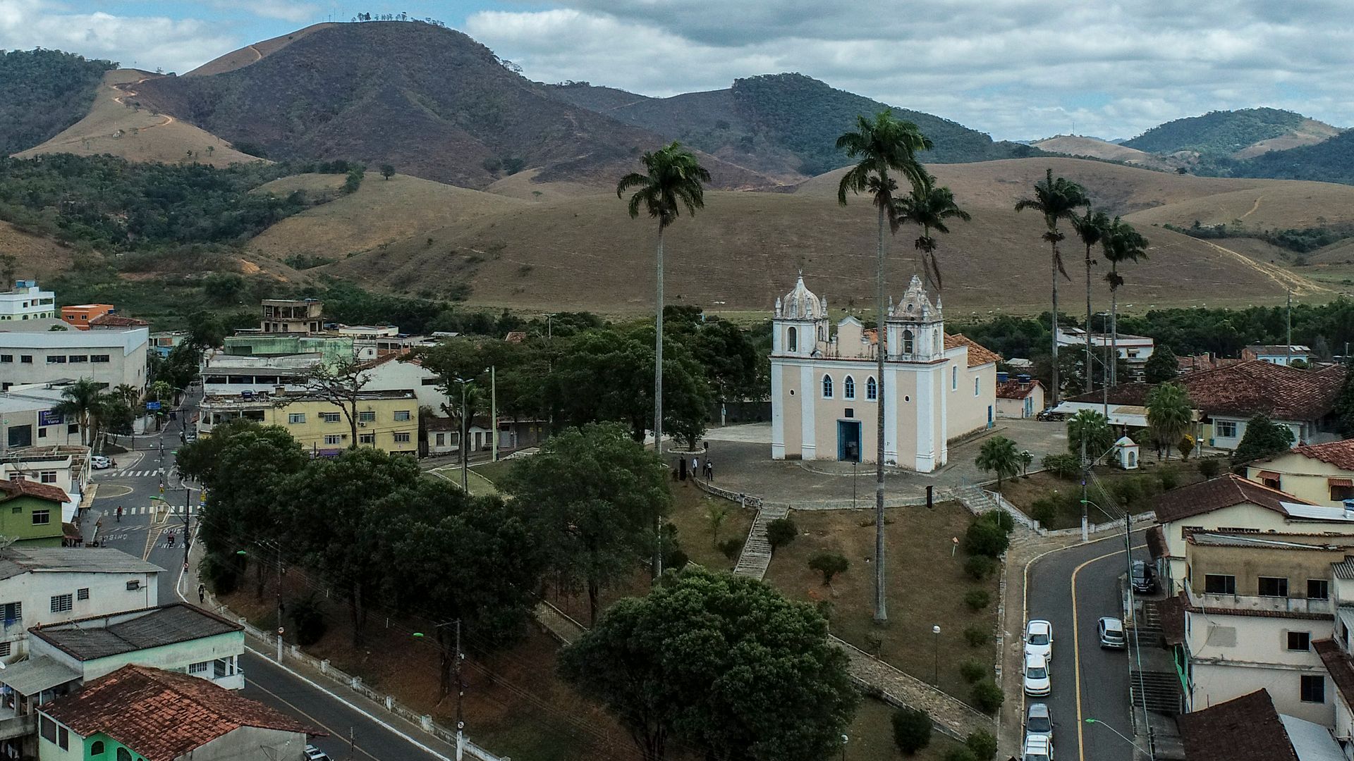Igreja Nossa Senhora da Conceição em Viana Sede