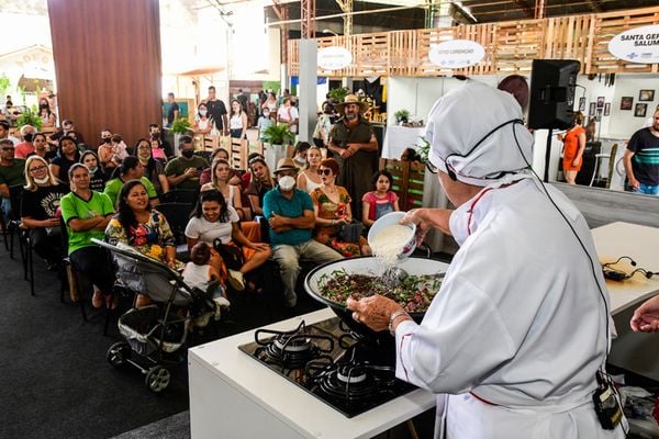 Cozinha show da feira RuralturES, em Venda Nova 