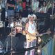 27/11/1994 - Foliões pulando carnaval em Camburi