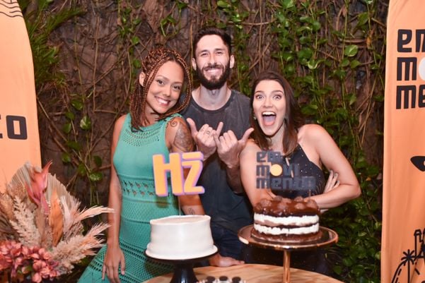 Elis Carvalho, Diego Araújo e Luanna Esteves por Mônica Zorzanelli