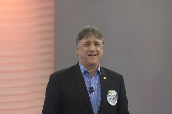 Cláudio Paiva (PRTB), candidato ao governo do Espírito Santo, durante entrevista para o ES 1 da TV Gazeta