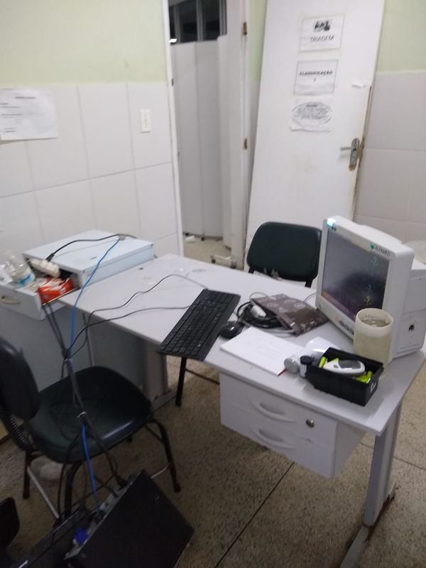 Homem e mulher foram detidos depois de confusão em UPA de Viana nesta quinta (15)