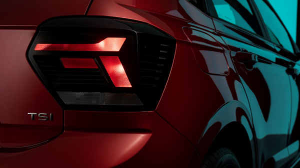 Volkswagen Polo chega de cara nova com motor turbo e mais conectado