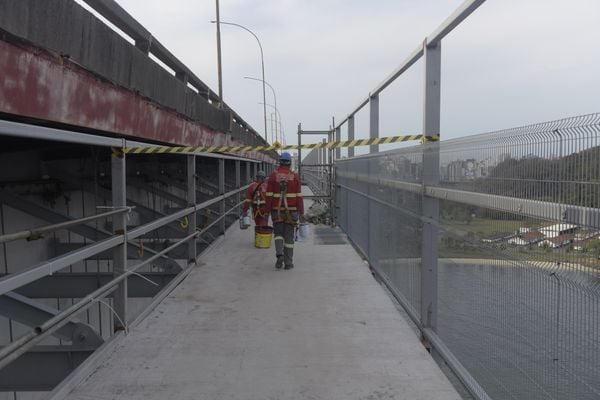 Concretagem da ciclovia na Terceira Ponte, no sentido Vitória a Vila Velha, fica pronto  por Vitor Jubini