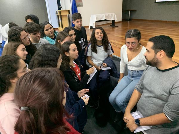 Oficina do Informação de Verdade no Colégio Salesiano, em Jardim Camburi, Vitória por Colégio Salesiano/Divulgação