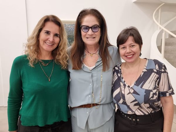 Zezé Monteiro, Graziella Debbane e Elaine Pinheiro