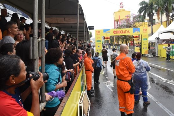 31º 10 Milhas Garoto - Local de Chegada por Carlos Alberto Silva