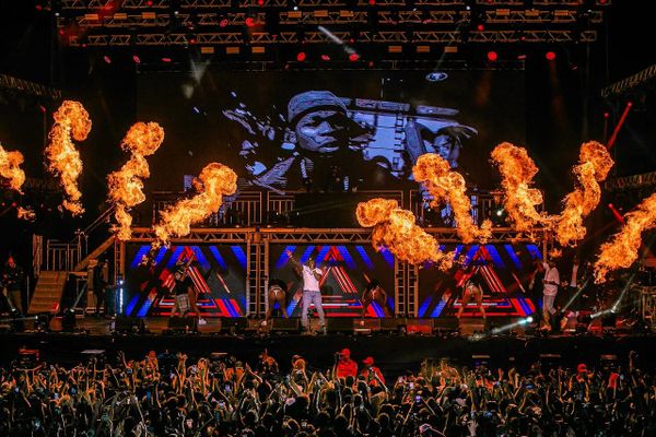 O rapper 50 Cent foi atração do primeiro dia do Festival Planeta Brasil 2022