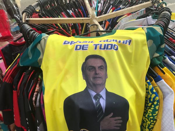 "Datatoalha" na Avenida Jerônimo Monteiro por Atílio Esperandio