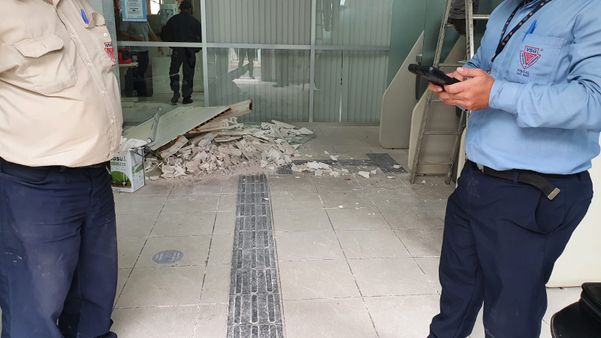 Atuação da Defesa Civil em Santa Leopoldina, nesta sexta-feira (30) por Carlos Alberto Silva | A Gazeta