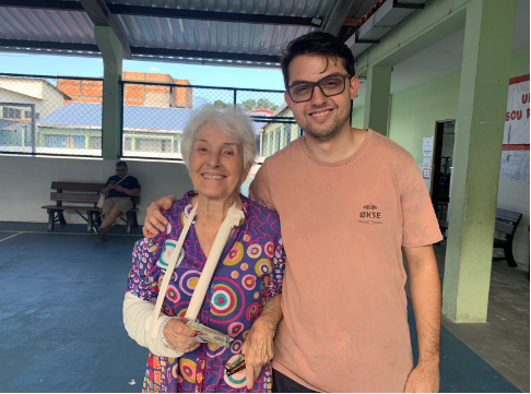 Myrian disse guardar vários dos comprovantes de votação em casa. “Votei com muito prazer, estou acostumada a exercer minha cidadania”, completou. 