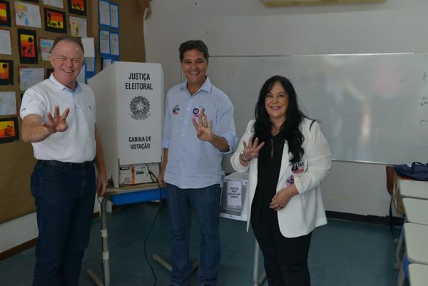 Rose de Freitas votou com Casagrande, Ricardo Ferraço e a primeira suplente Solange Lube
