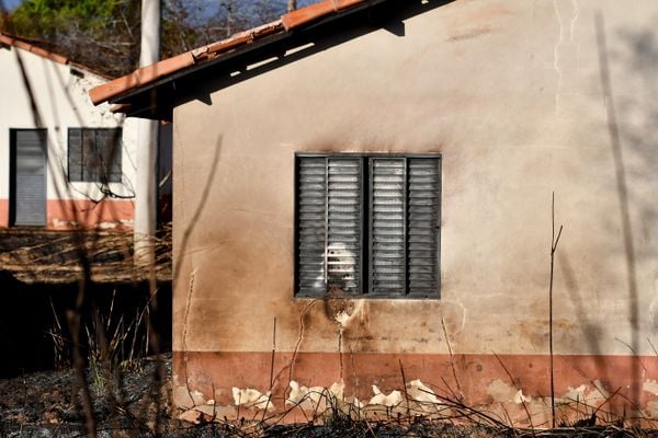 Casas do condomínio Mata do Cacau do programa Minha Casa Minha Vida em Linhares por Fernando Madeira