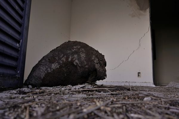 Casas do condomínio Mata do Cacau do programa Minha Casa Minha Vida em Linhares por Fernando Madeira