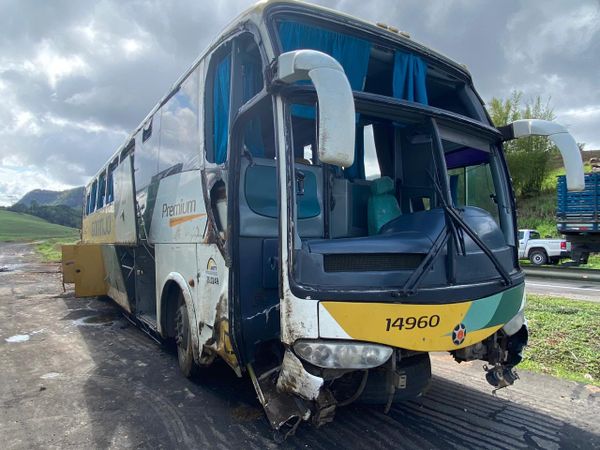 O acidente ocorreu após um ônibus da empresa Gontijo tombar na BR 101, em Anchieta por Matheus Passos