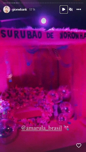 Espaço ''Surubão de Noronha'' na festa de Gio Ewbank