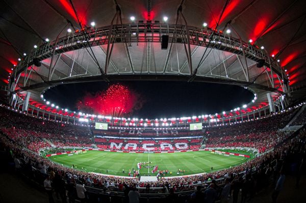 Maracanã lotado para partida entre Flamengo e Vélez Sarsfield