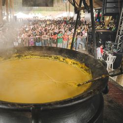 44ª Festa da Polenta realizada no Polentão, em Venda Nova do Imigrante, em outubro de 2022