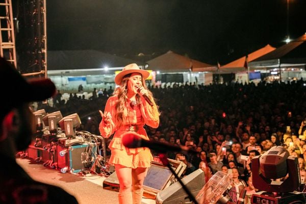 Lauana Prado animou o público na 44ª Festa da Polenta, em Venda Nova do Imigrante, no dia 8 de outubro de 2022