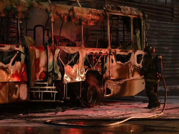 Ônibus incendiado no Centro de Vitória. Foto: Fernando Madeira  por Fernando Madeira
