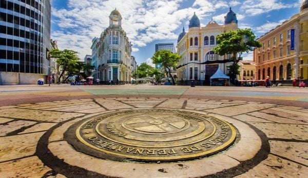 O Marco Zero em Recife reúne várias atrações culturais da cidade