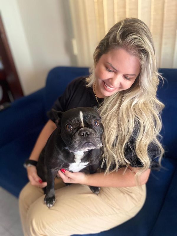 A buldogue aventureira é o xodó da família em Cachoeiro por Arquivo pessoal