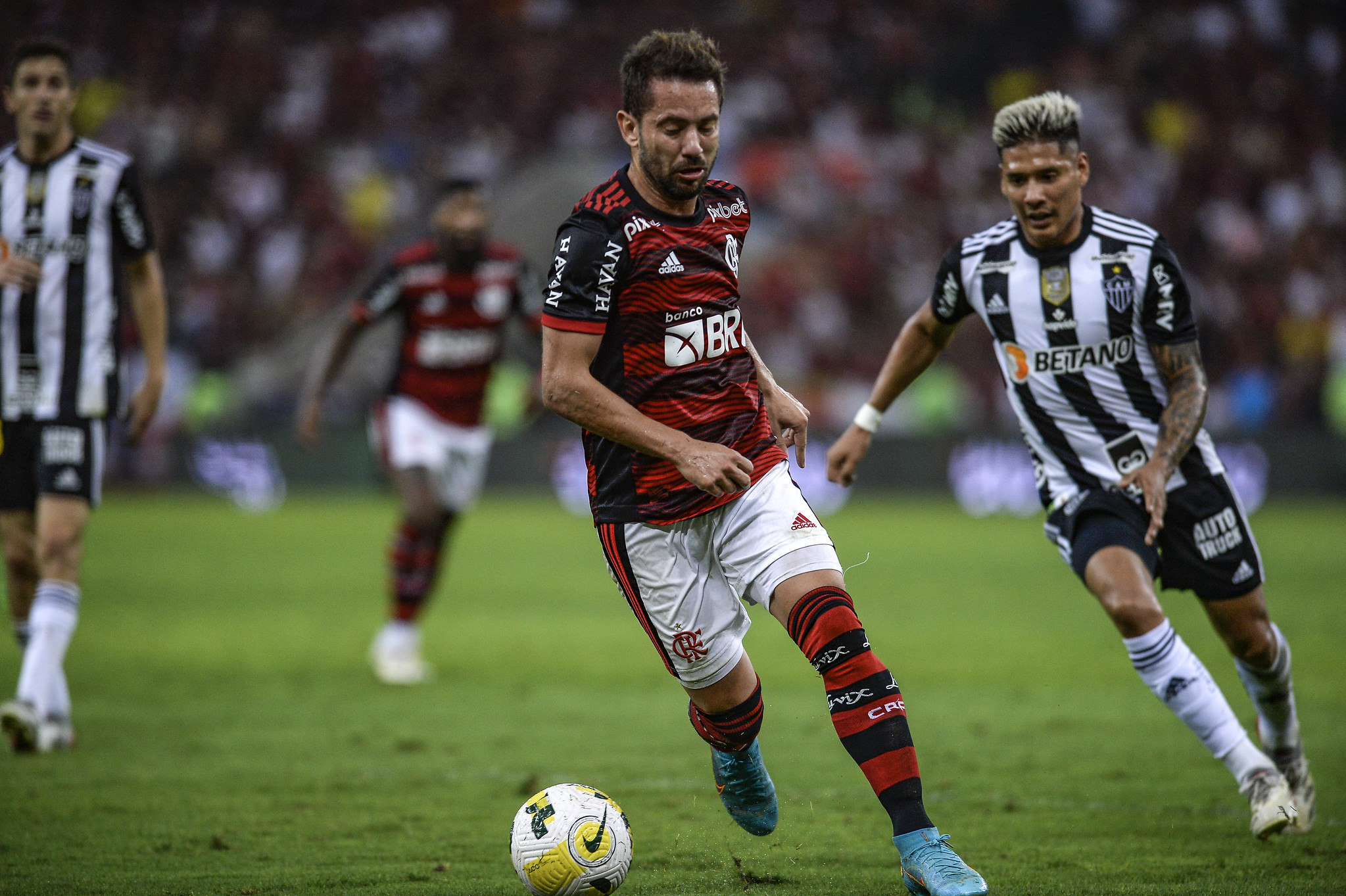 A Gazeta  Confira onde assistir aos jogos adiados do Campeonato Brasileiro