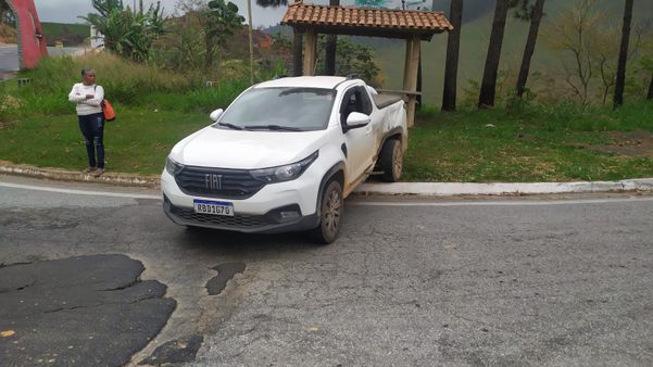 O acidente aconteceu na manhã deste sábado (15), na BR 262, no Trevo de Conceição do Castelo por Divulgação \ Corpo de Bombeiros