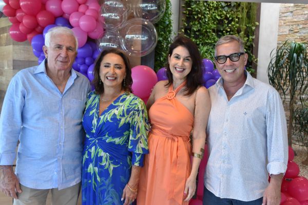Walter Siquara, Nazaré Neves, Renata Rasseli e André Hees