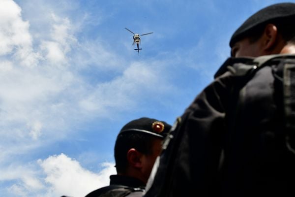 Sepultamento do soldado da polícia militar no cemitério São Pedro, bairro Santo André, em Cariacica, Bruno Mayer Ferrani, morto durante uma ocorrência,  por Fernando Madeira