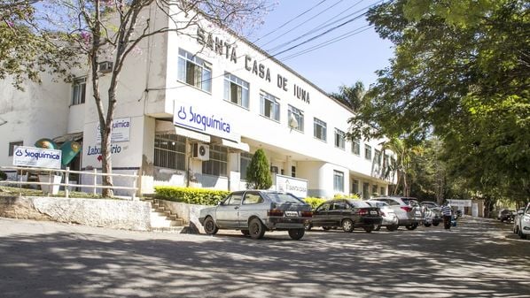 Três encapuzados invadiram casa na zona rural de Iúna, na Região do Caparaó capixaba; Suspeitos fugiram do local e seguem foragidos